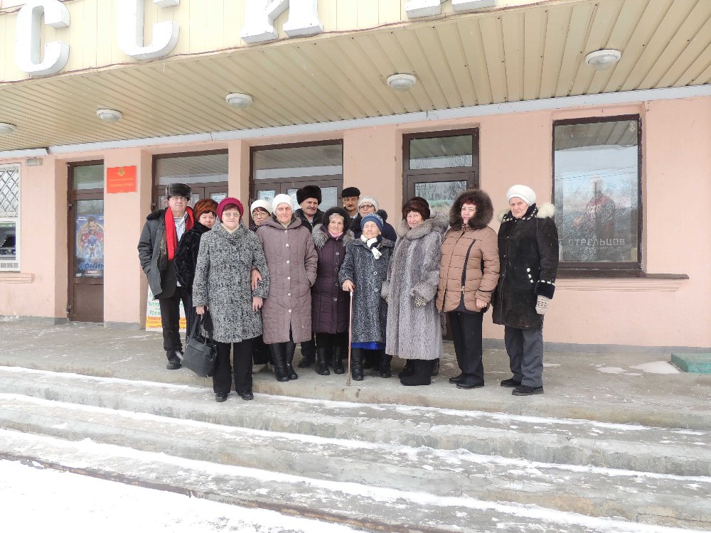 Серебряные волонтеры организовали встречу-память с участниками боевых действий в горячих точках